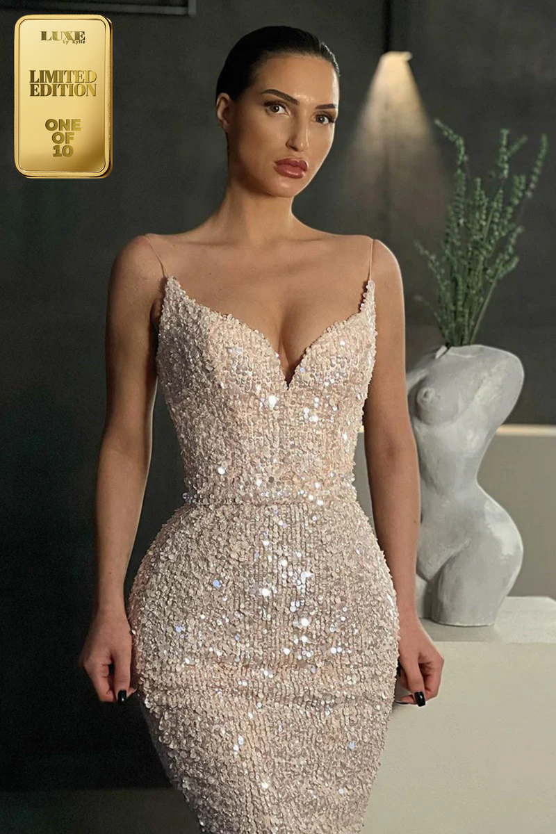 Spaghetti Straps V-Neck Sequined Mermaid Prom Party Formal Dress