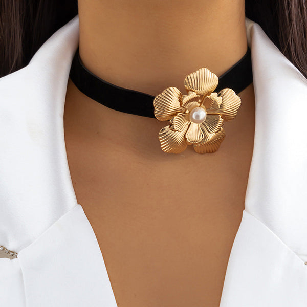 Metallic Blossom Textured Rosette Crystal Pearl Velvet Choker Necklace